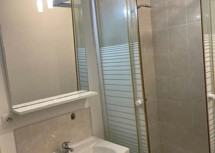 Complet アパート *